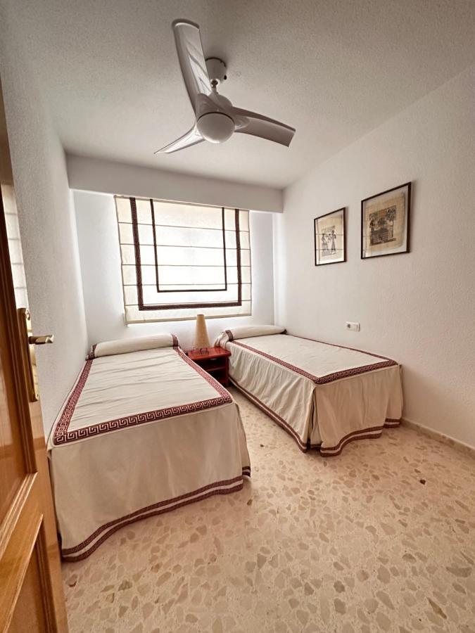 Precioso Apartamento Con Piscina Playa de Gandia Exterior photo